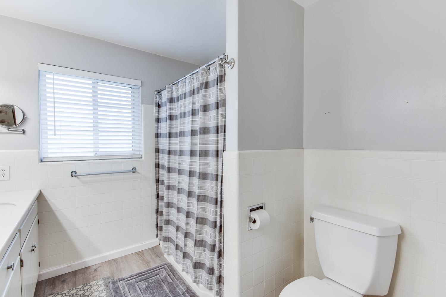 703 W Princeton Ave, Fresno, CA 93705