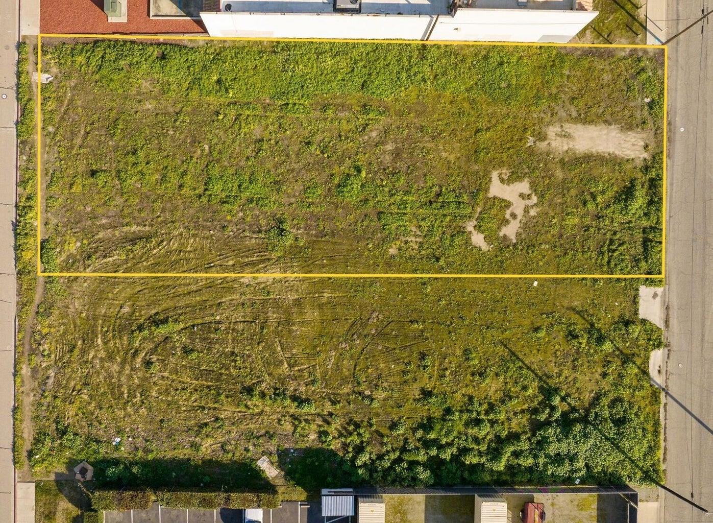 2248 W Monte Vista Ave, Visalia, CA 93277