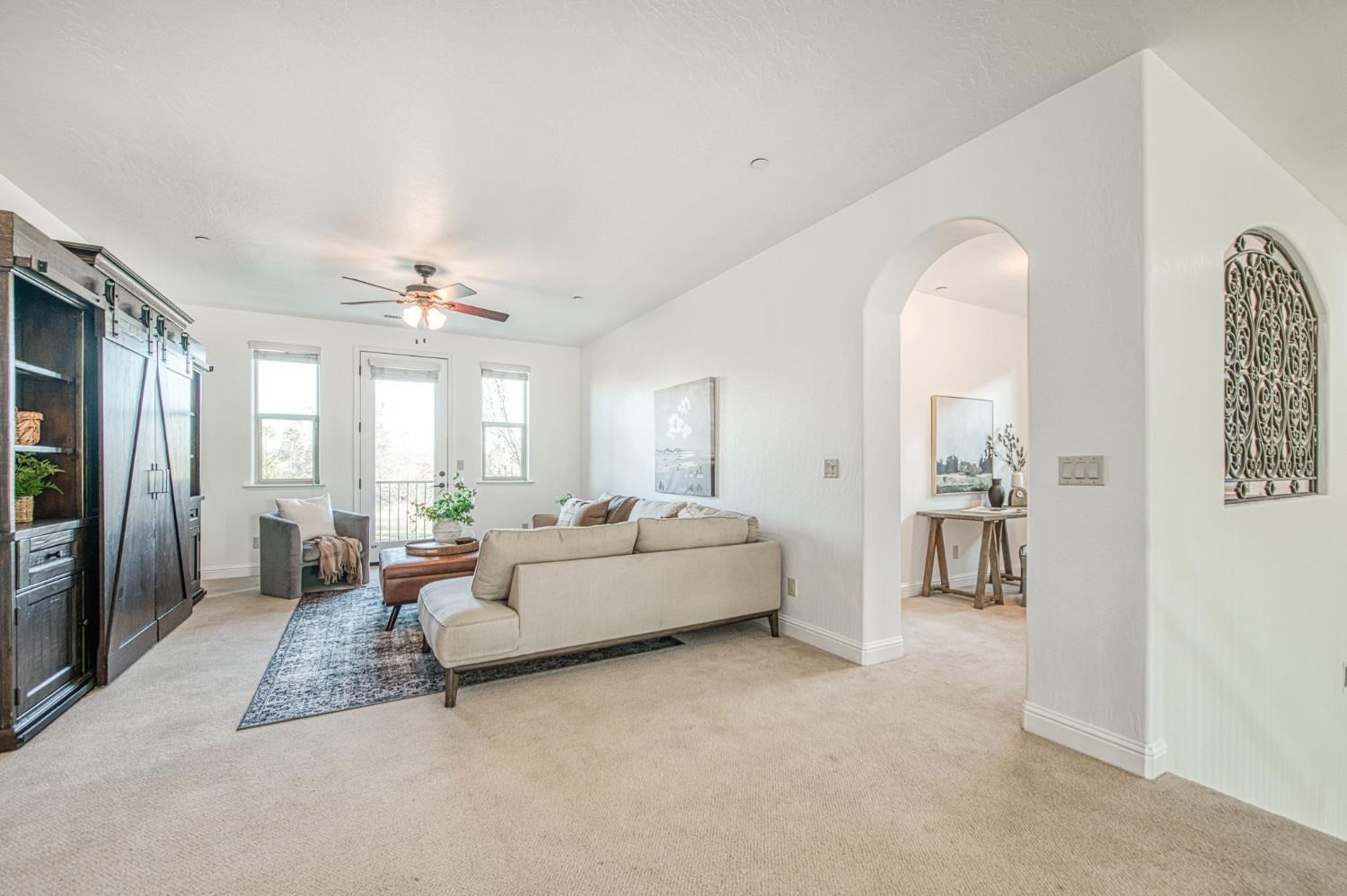 11384 N Via Montessori Dr, Fresno, CA 93730