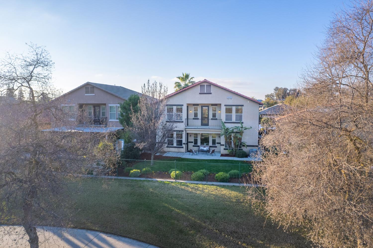 11384 N Via Montessori Dr, Fresno, CA 93730