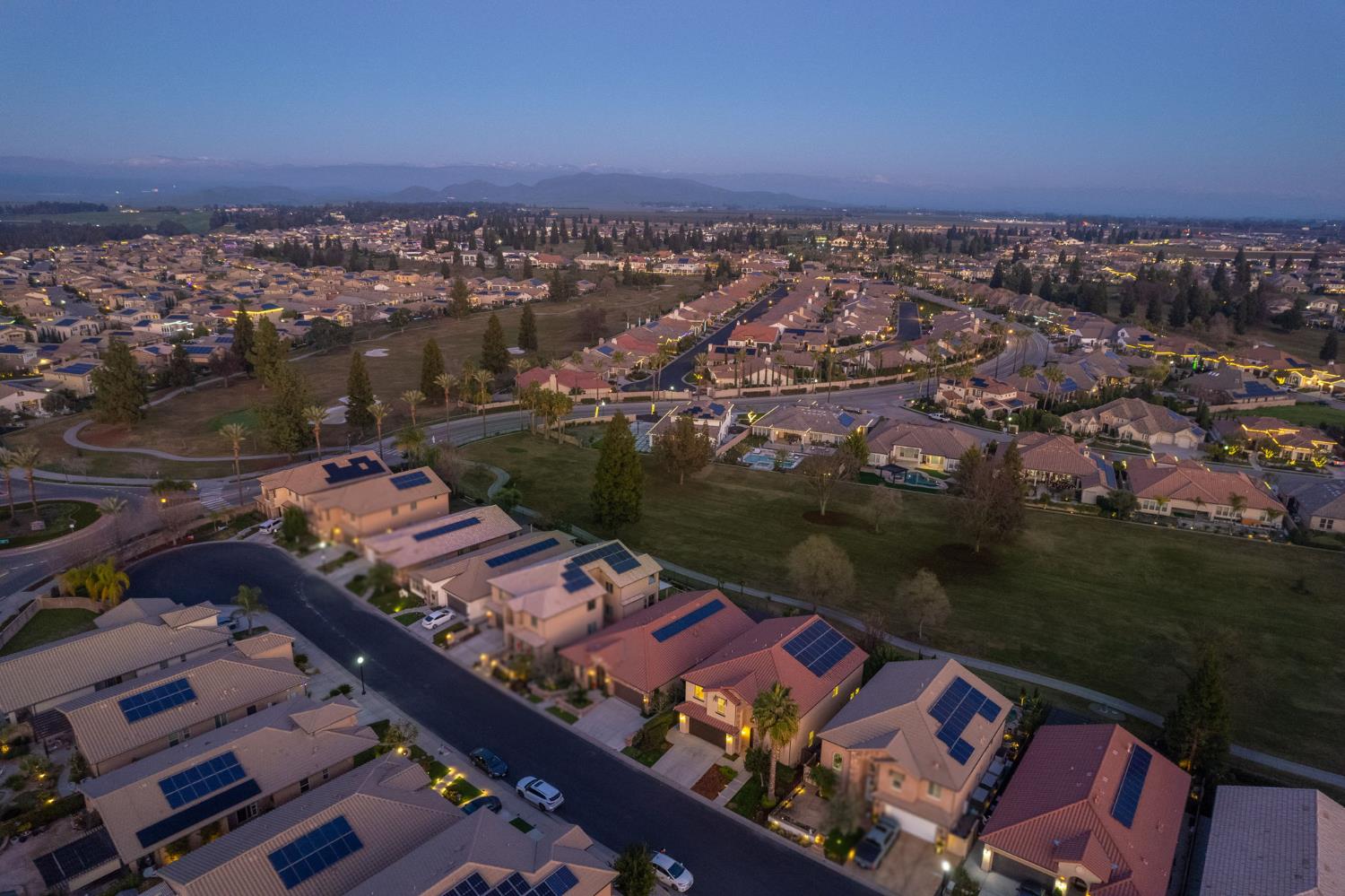 11384 N Via Montessori Dr, Fresno, CA 93730