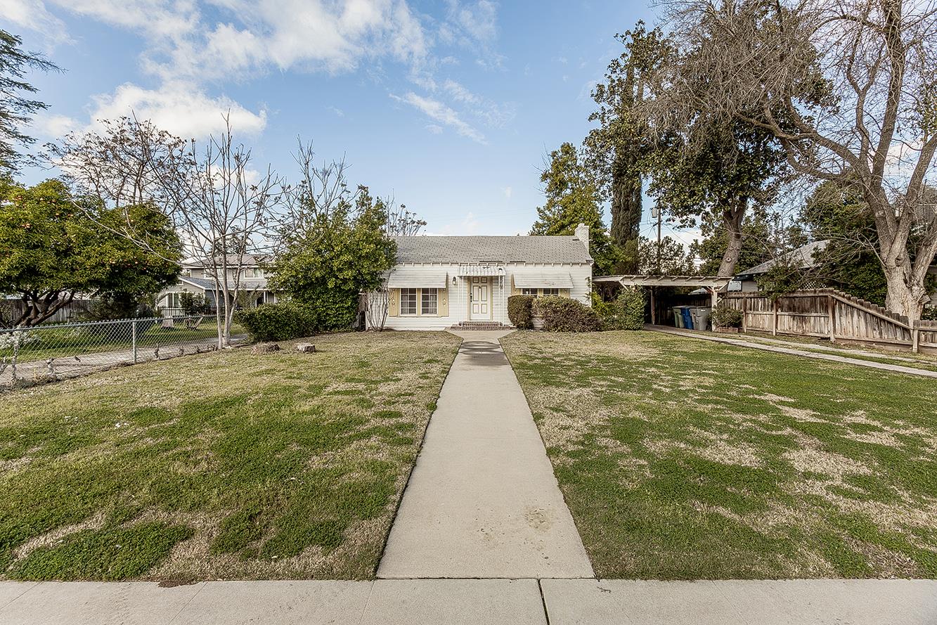 643 E Vassar Ave, Fresno, CA 93704