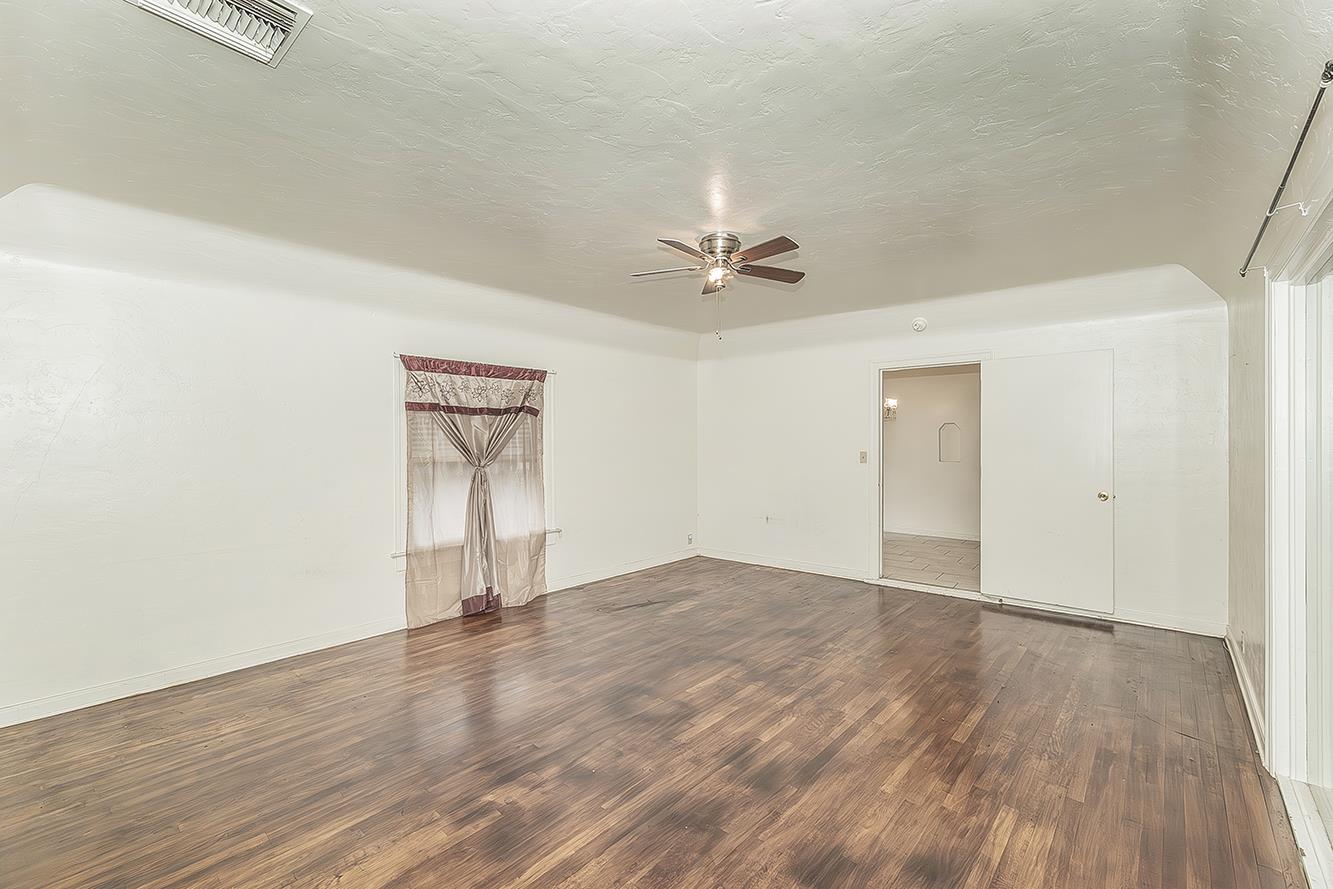 643 E Vassar Ave, Fresno, CA 93704