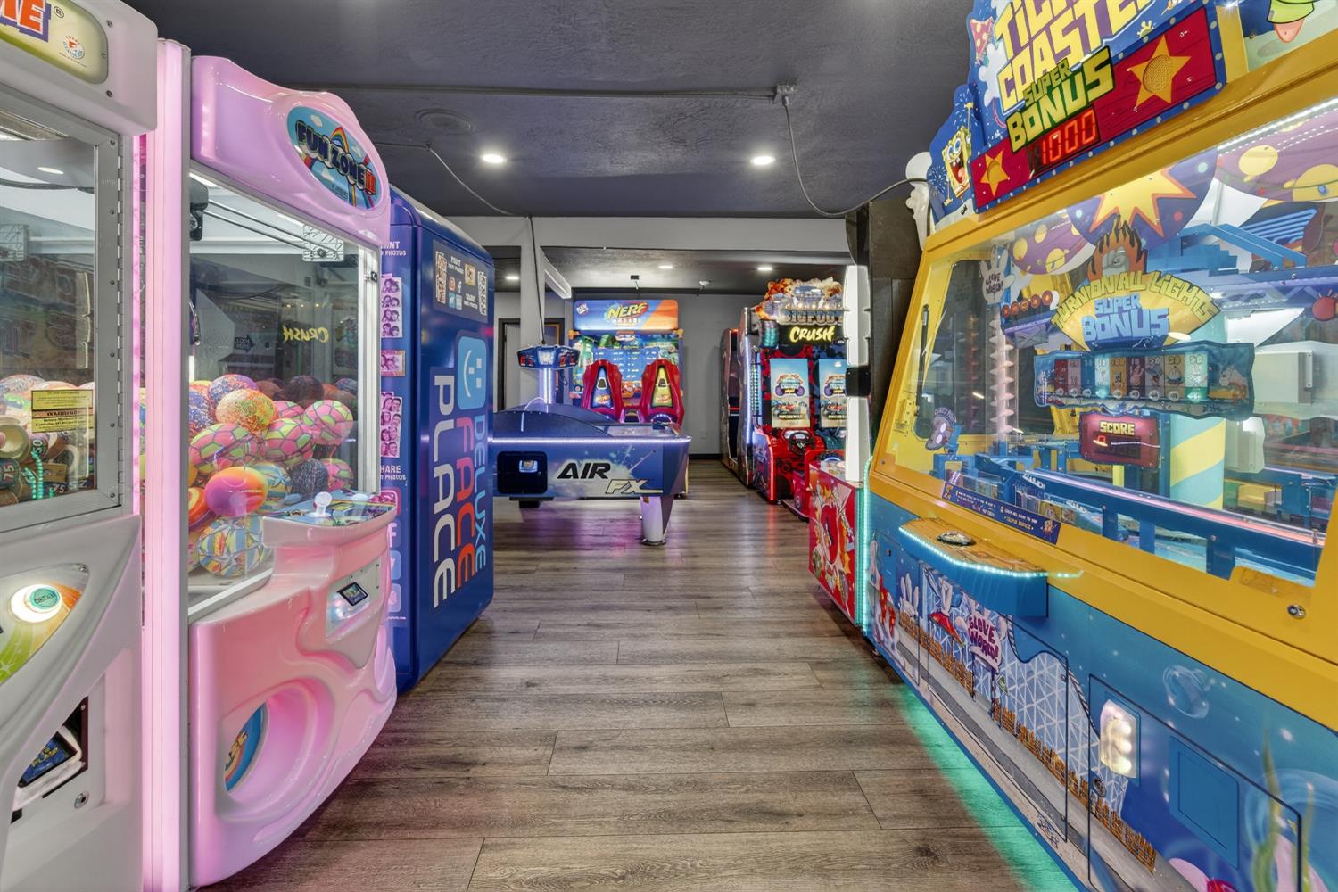 8265 E Dinuba Ave, Selma, CA 93662