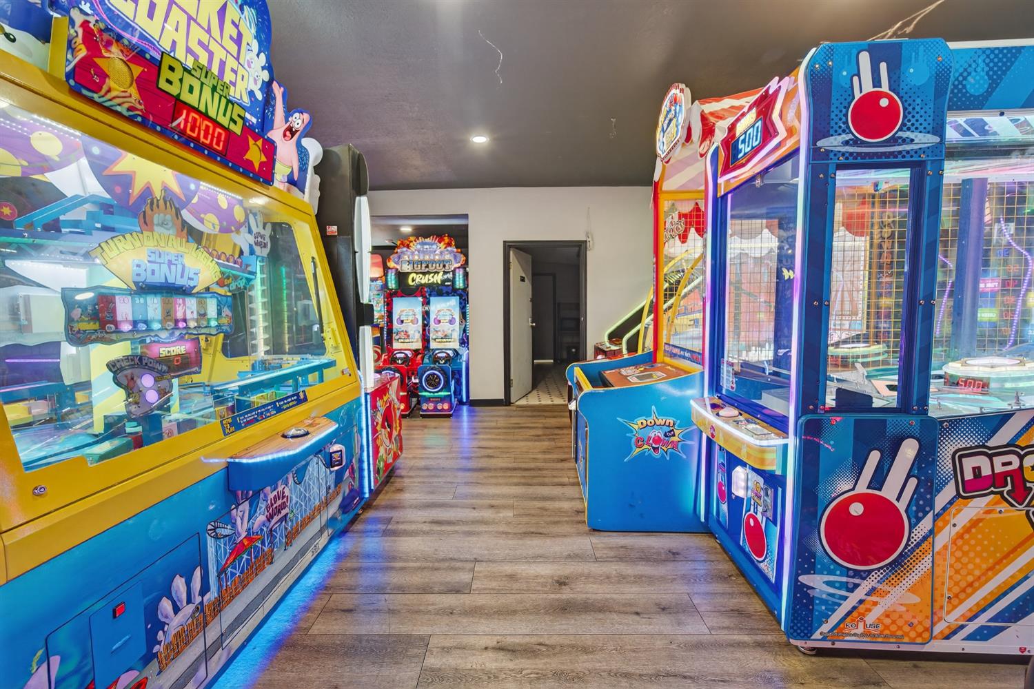 8265 E Dinuba Ave, Selma, CA 93662