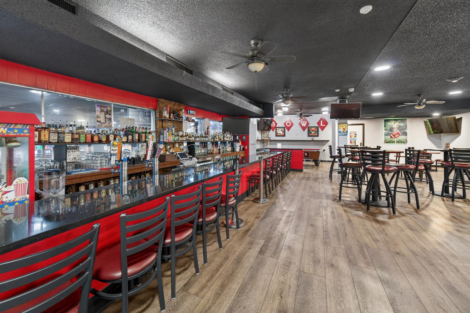 8265 E Dinuba Ave, Selma, CA 93662