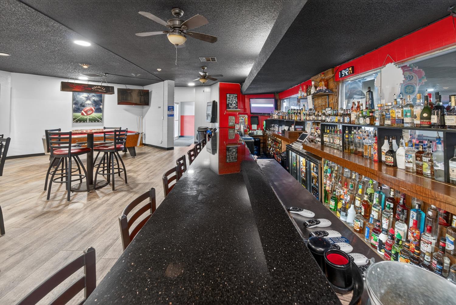 8265 E Dinuba Ave, Selma, CA 93662