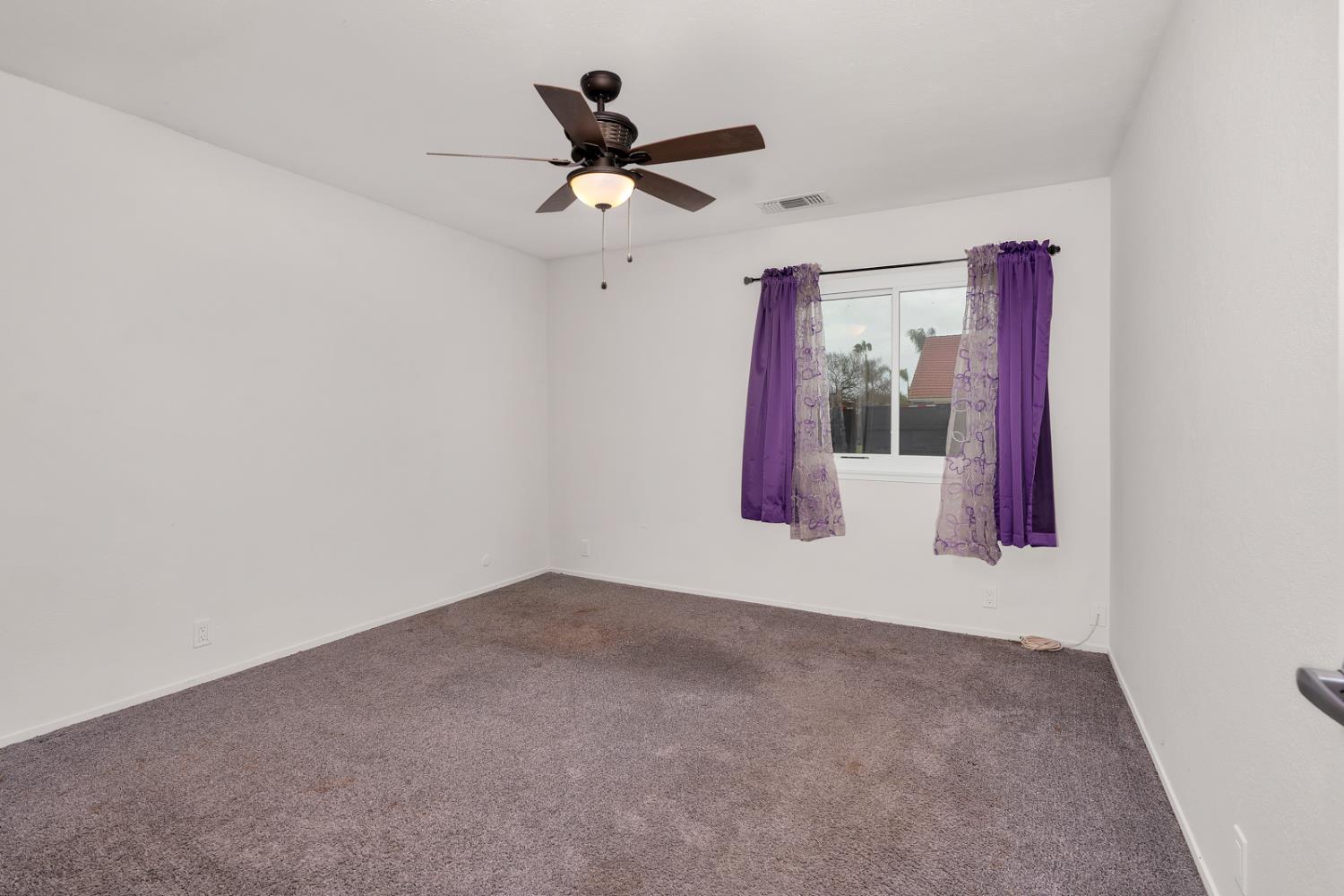 1340 Lewis St, Selma, CA 93662