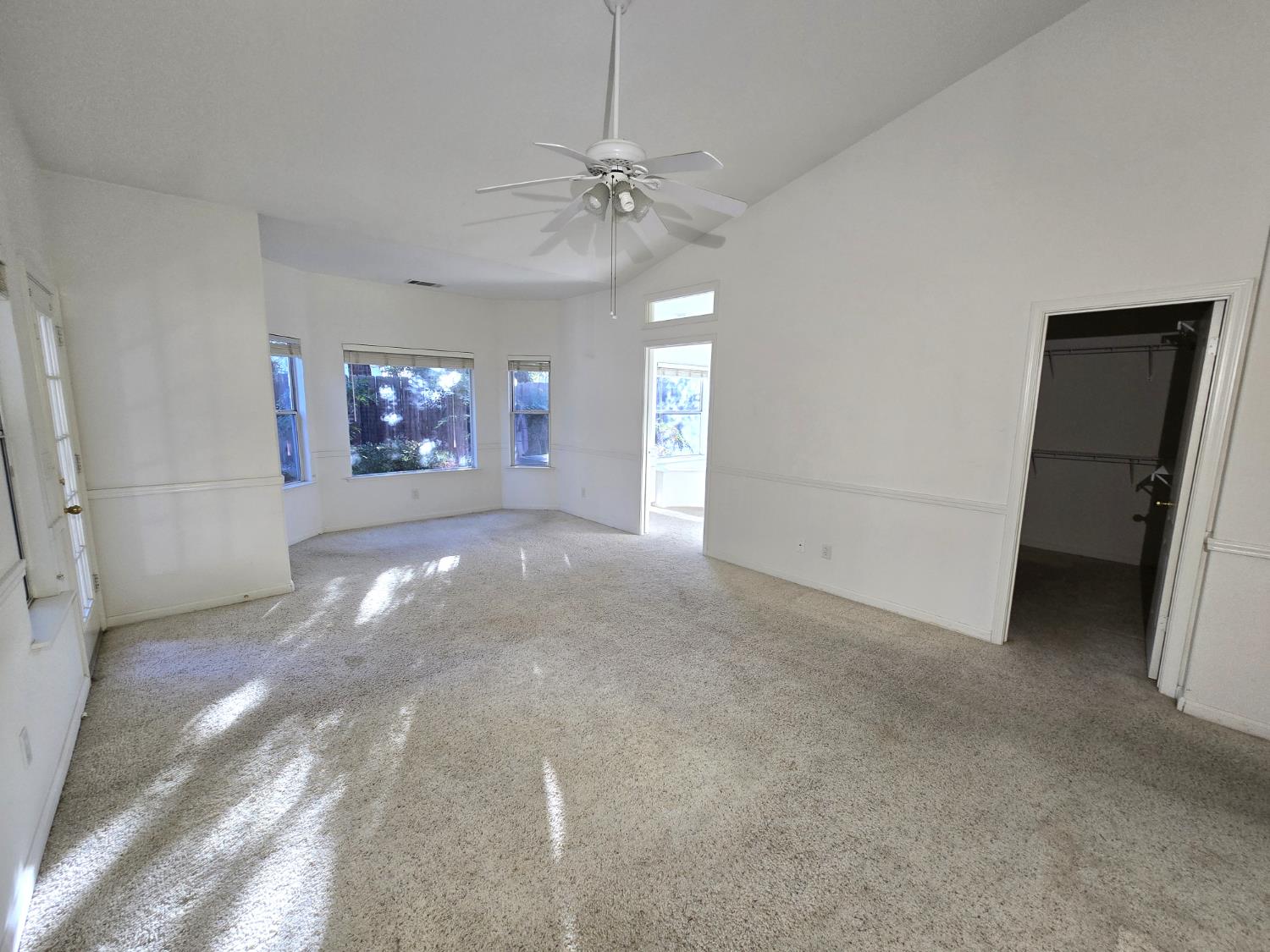 10168 N Price Ave, Fresno, CA 93730