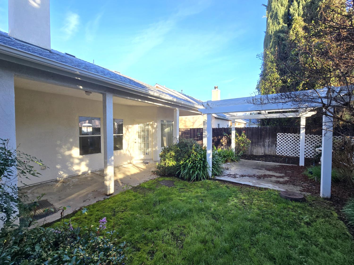 10168 N Price Ave, Fresno, CA 93730