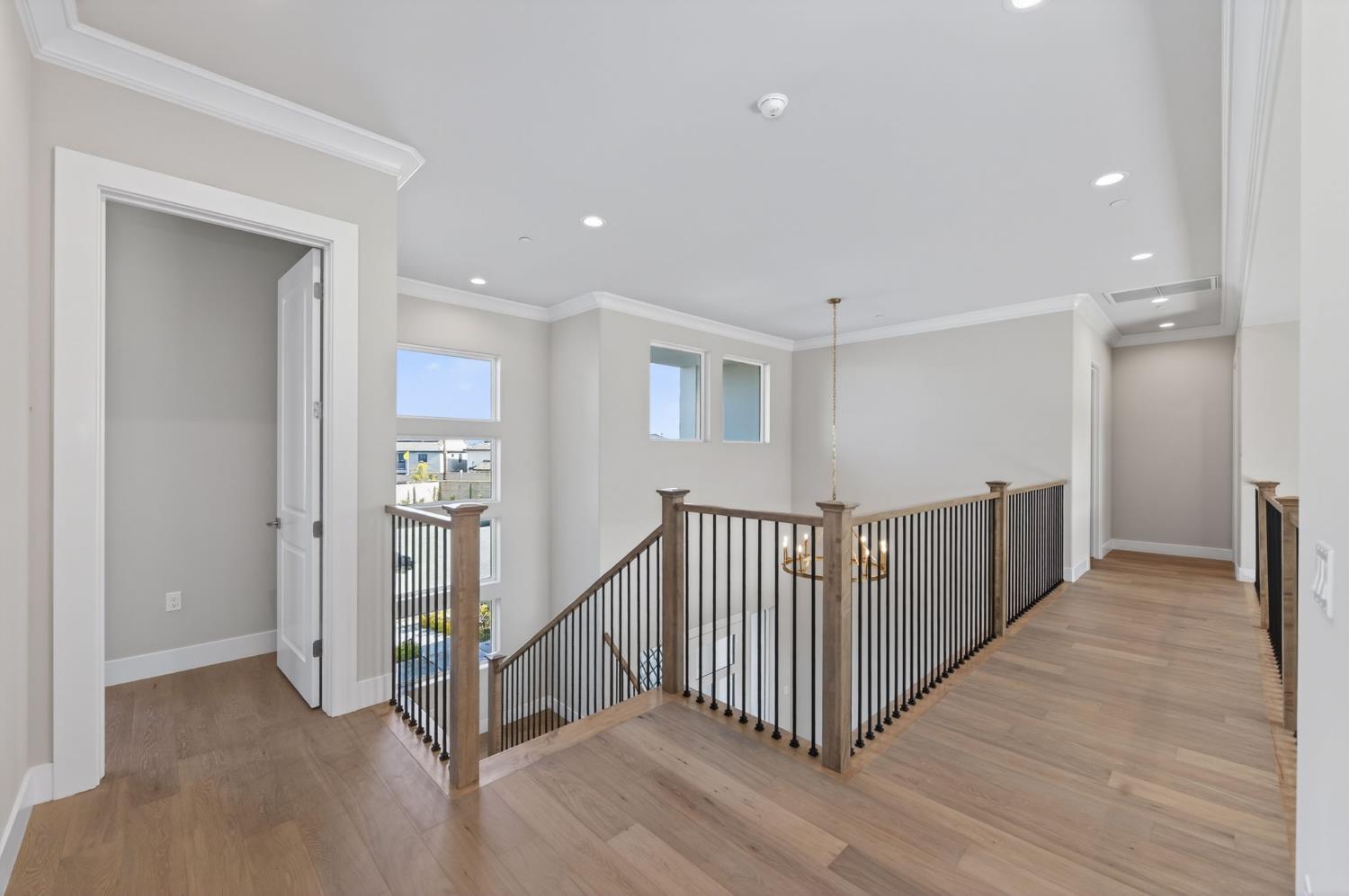 2345 E Putter Way, Fresno, CA 93730