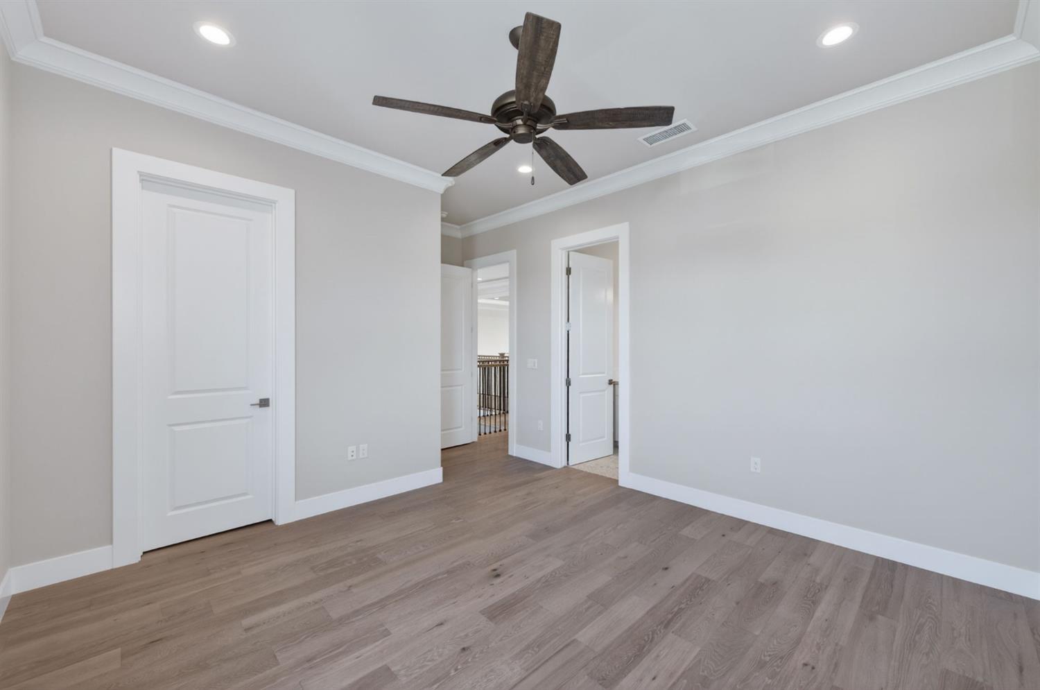 2345 E Putter Way, Fresno, CA 93730