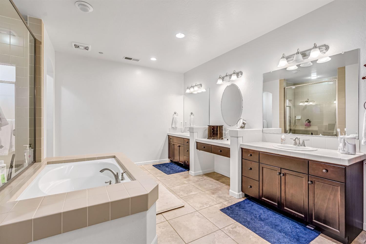 21261 Tramonto Ln, Friant, CA 93626