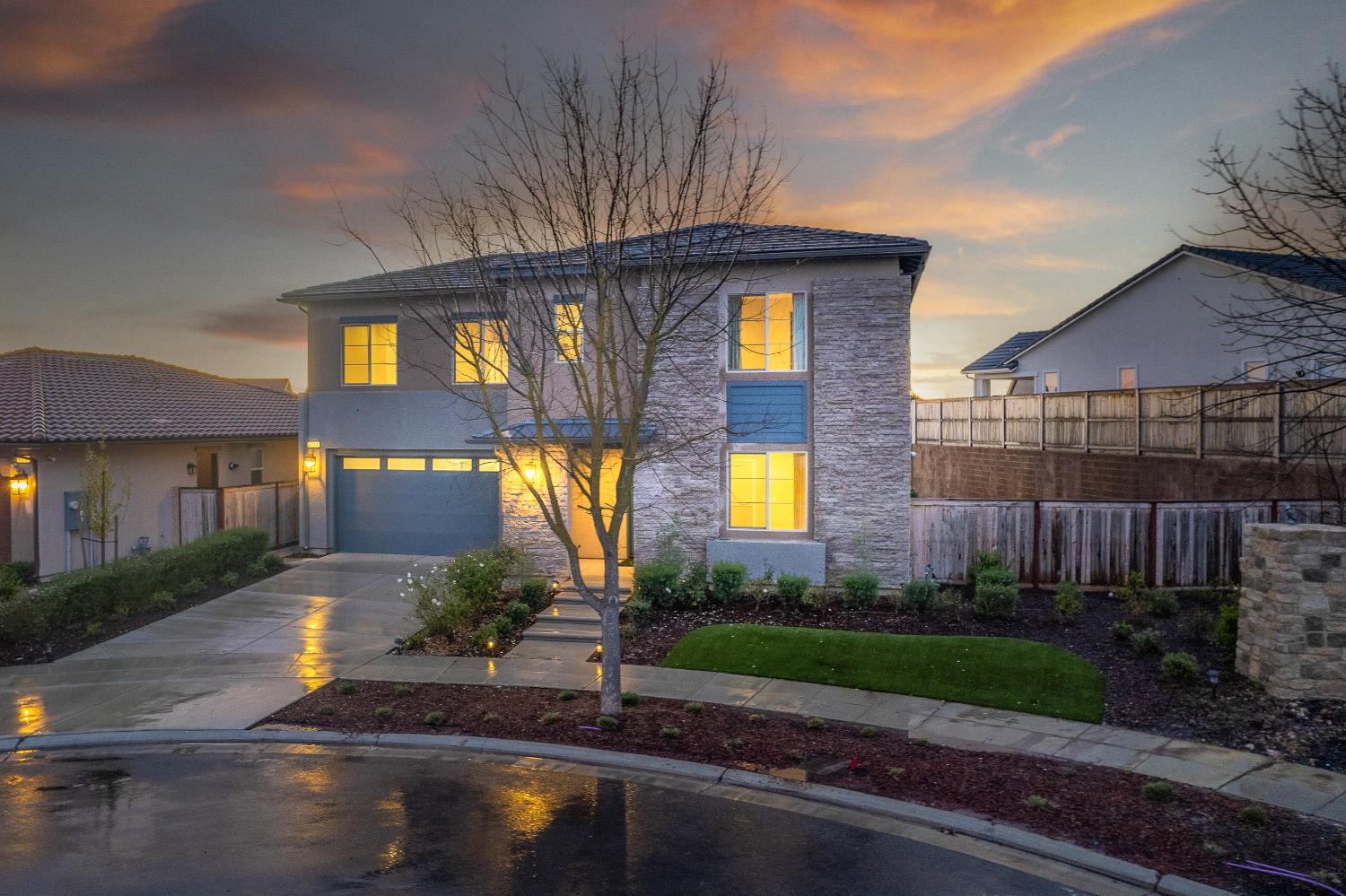 4338 Monarch Pl, Madera, CA 93636