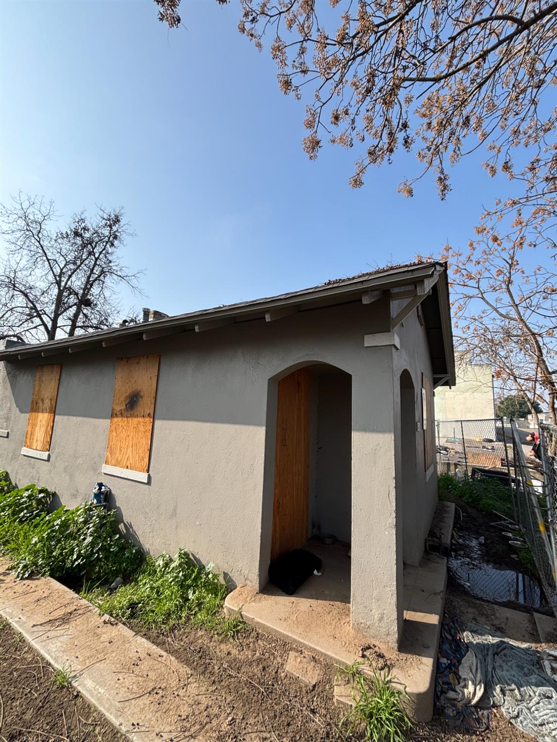 2044 E Tyler Ave, Fresno, CA 93701