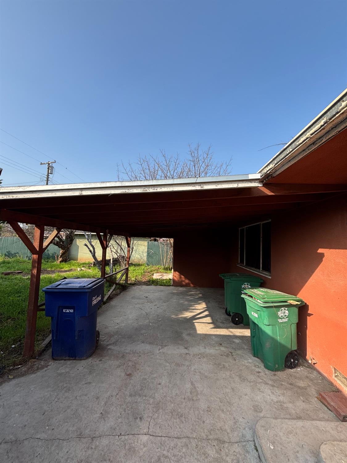 3984 E Butler Ave, Fresno, CA 93702