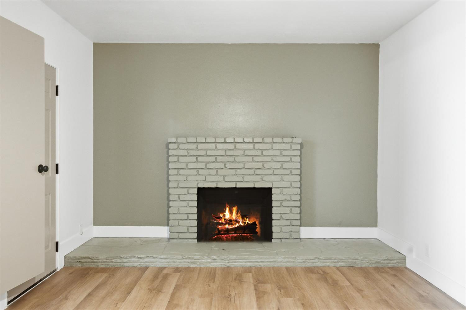 505 W Pico Ave, Clovis, CA 93612