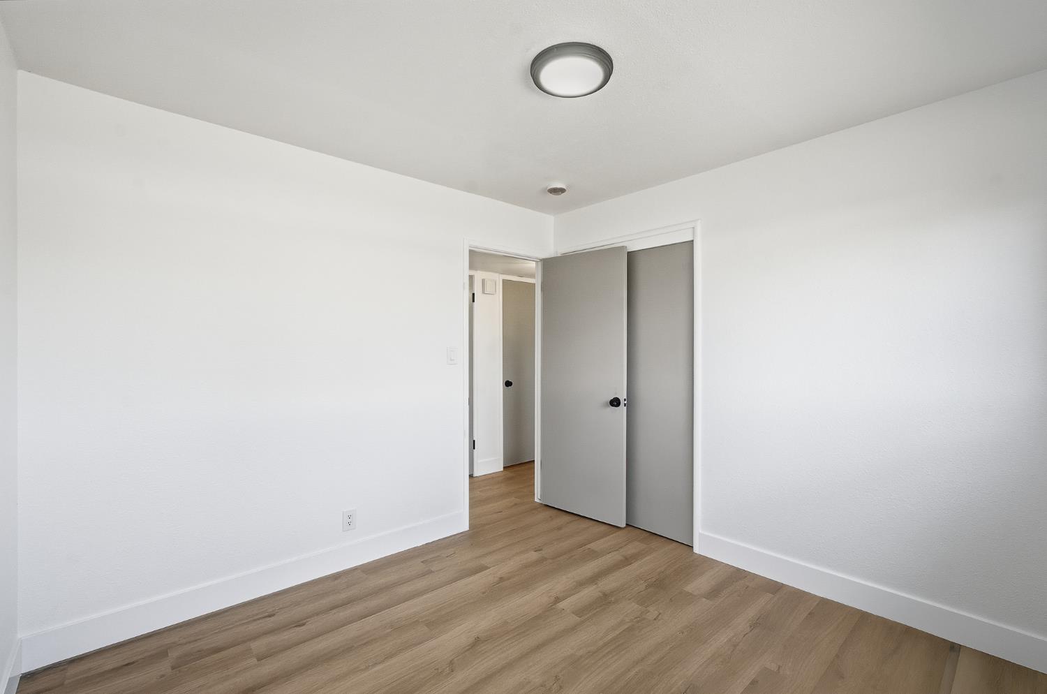 505 W Pico Ave, Clovis, CA 93612