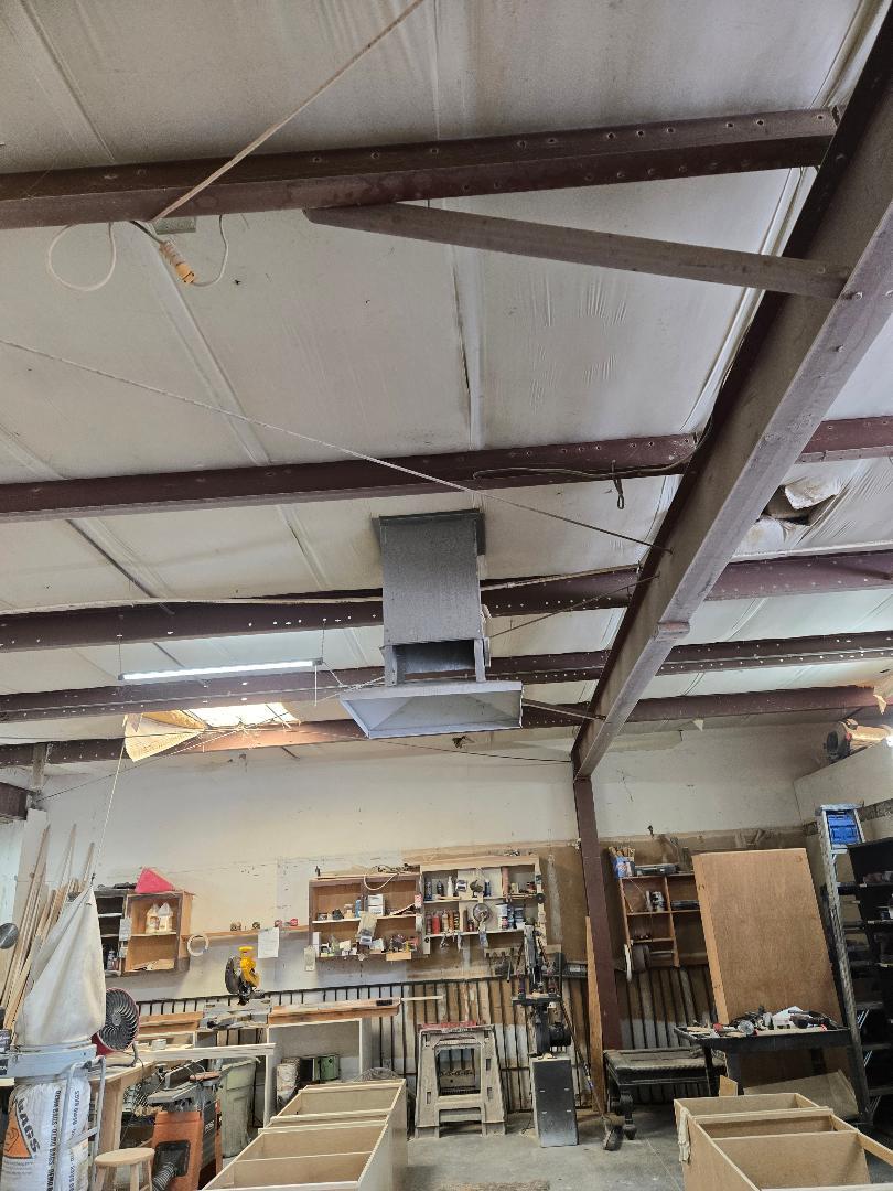 242 E Lewis Ave, Fresno, CA 93701