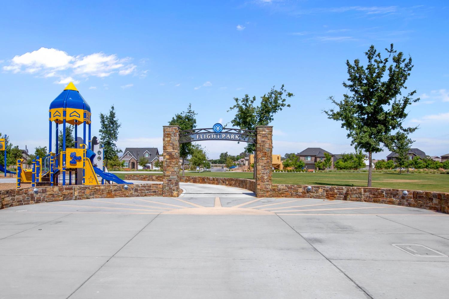 8916 Savona Ln, Shafter, CA 93263