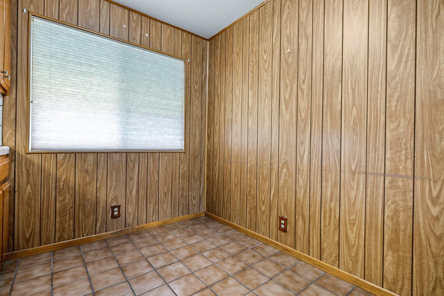 3868 N Lafayette Ave, Fresno, CA 93705