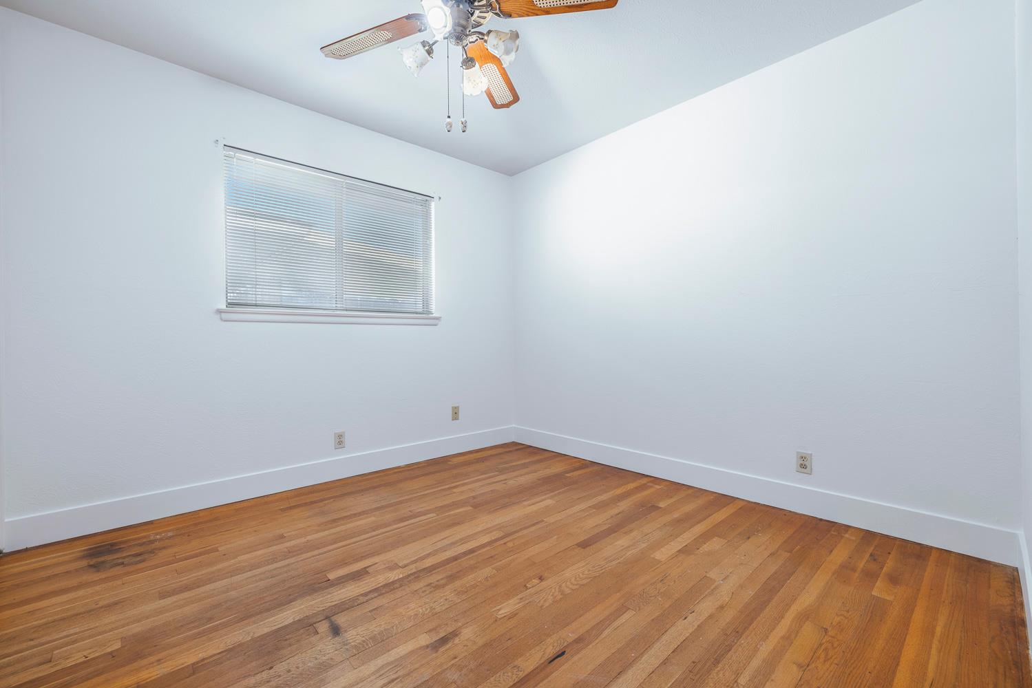 3868 N Lafayette Ave, Fresno, CA 93705