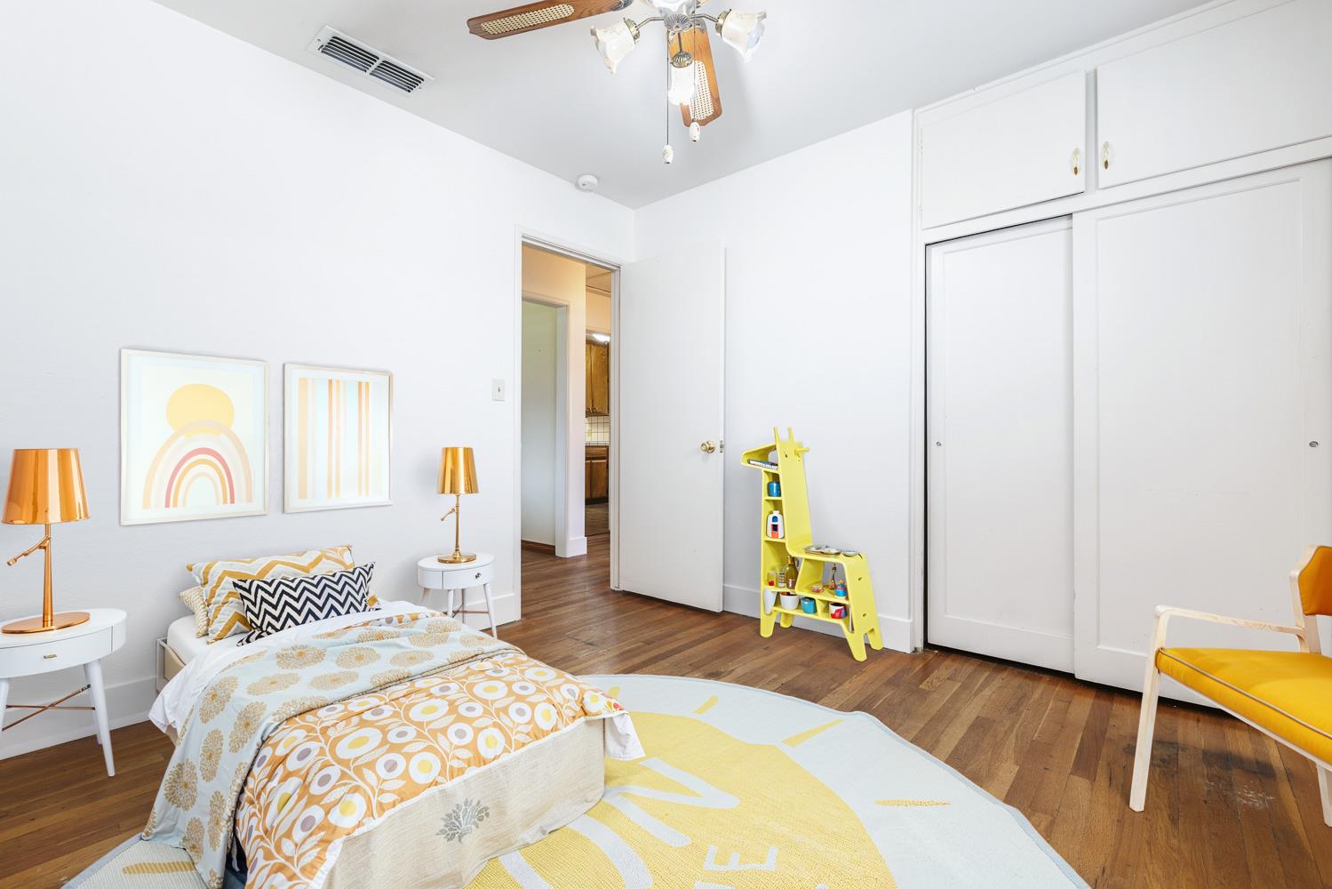 3868 N Lafayette Ave, Fresno, CA 93705