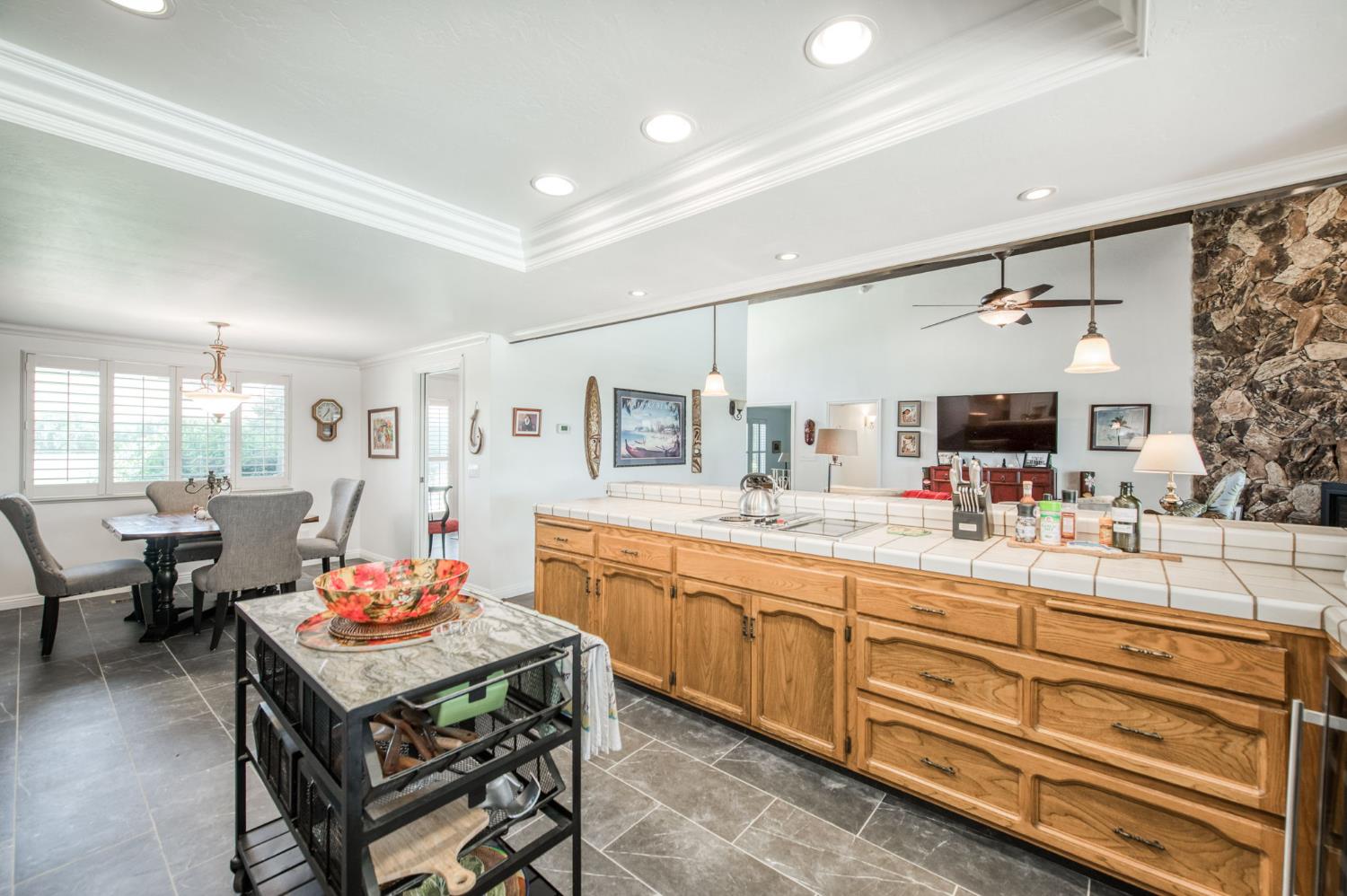 40561 Road 144, Cutler, CA 93615