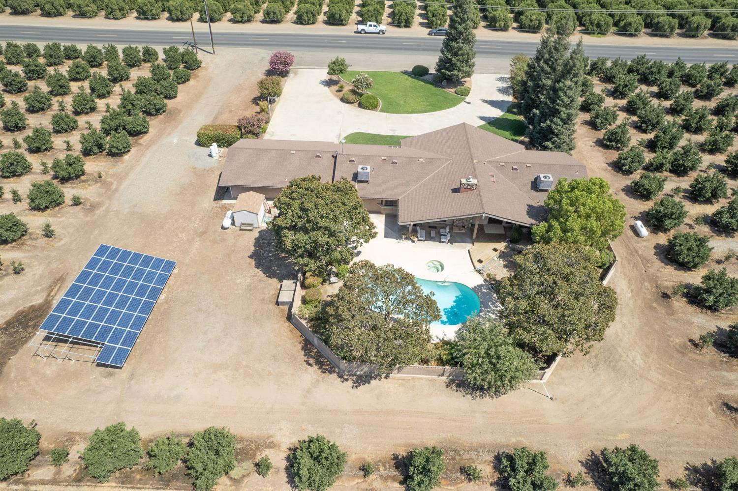 40561 Road 144, Cutler, CA 93615