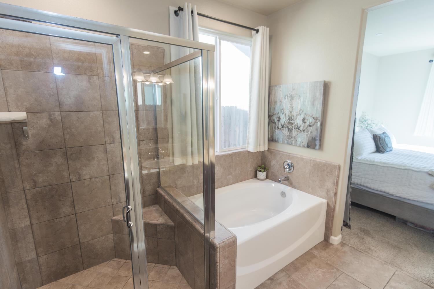 7375 E Lansing Way, Fresno, CA 93737