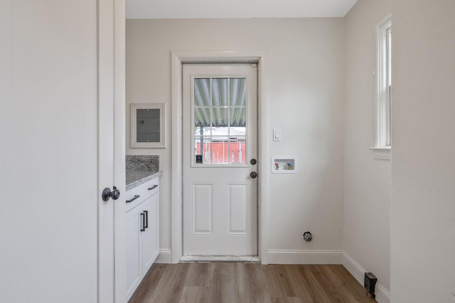 5009 E Clay Ave, Fresno, CA 93727