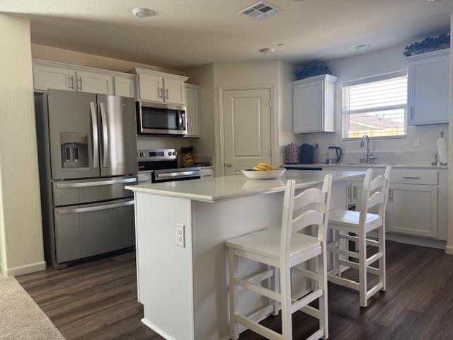 1943 Richard Ave, Sanger, CA 93657