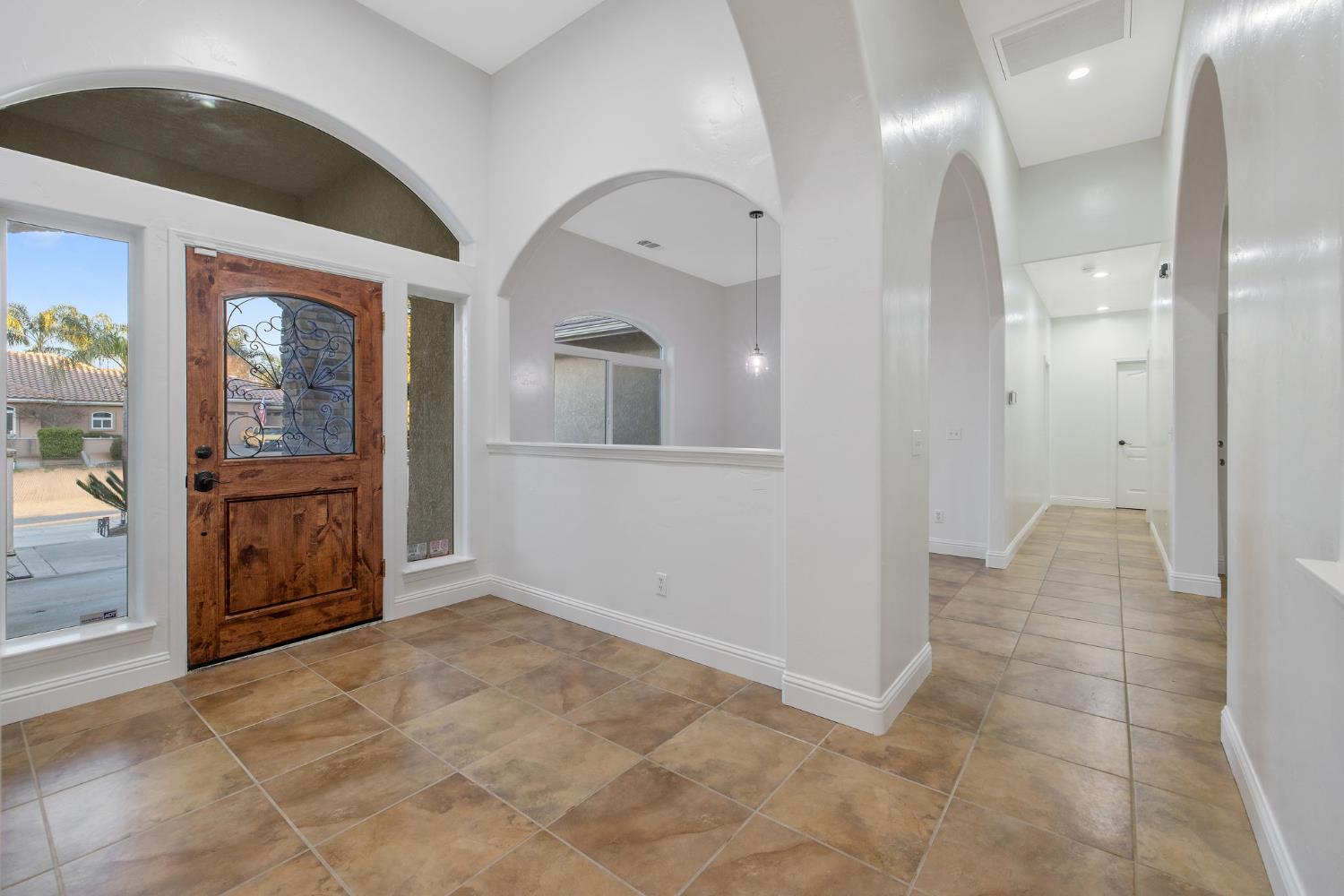 4421 E Douglas Ave, Visalia, CA 93292