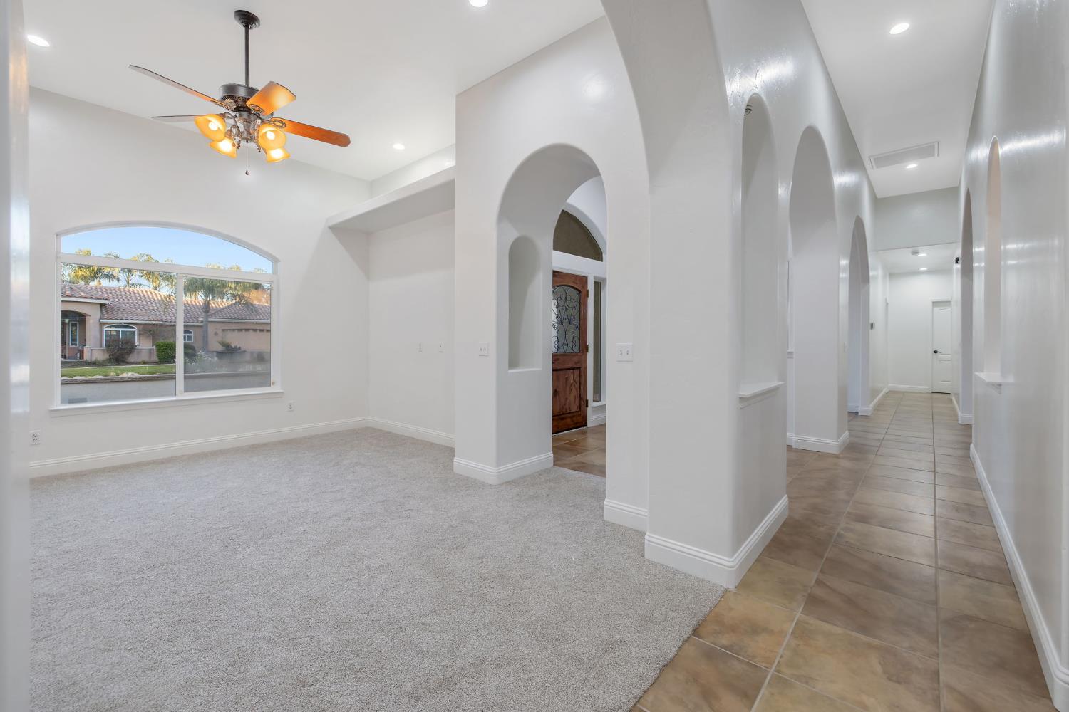 4421 E Douglas Ave, Visalia, CA 93292