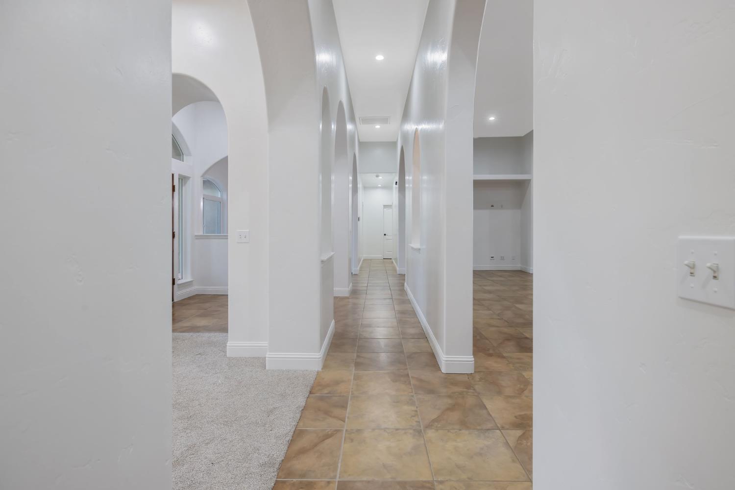 4421 E Douglas Ave, Visalia, CA 93292