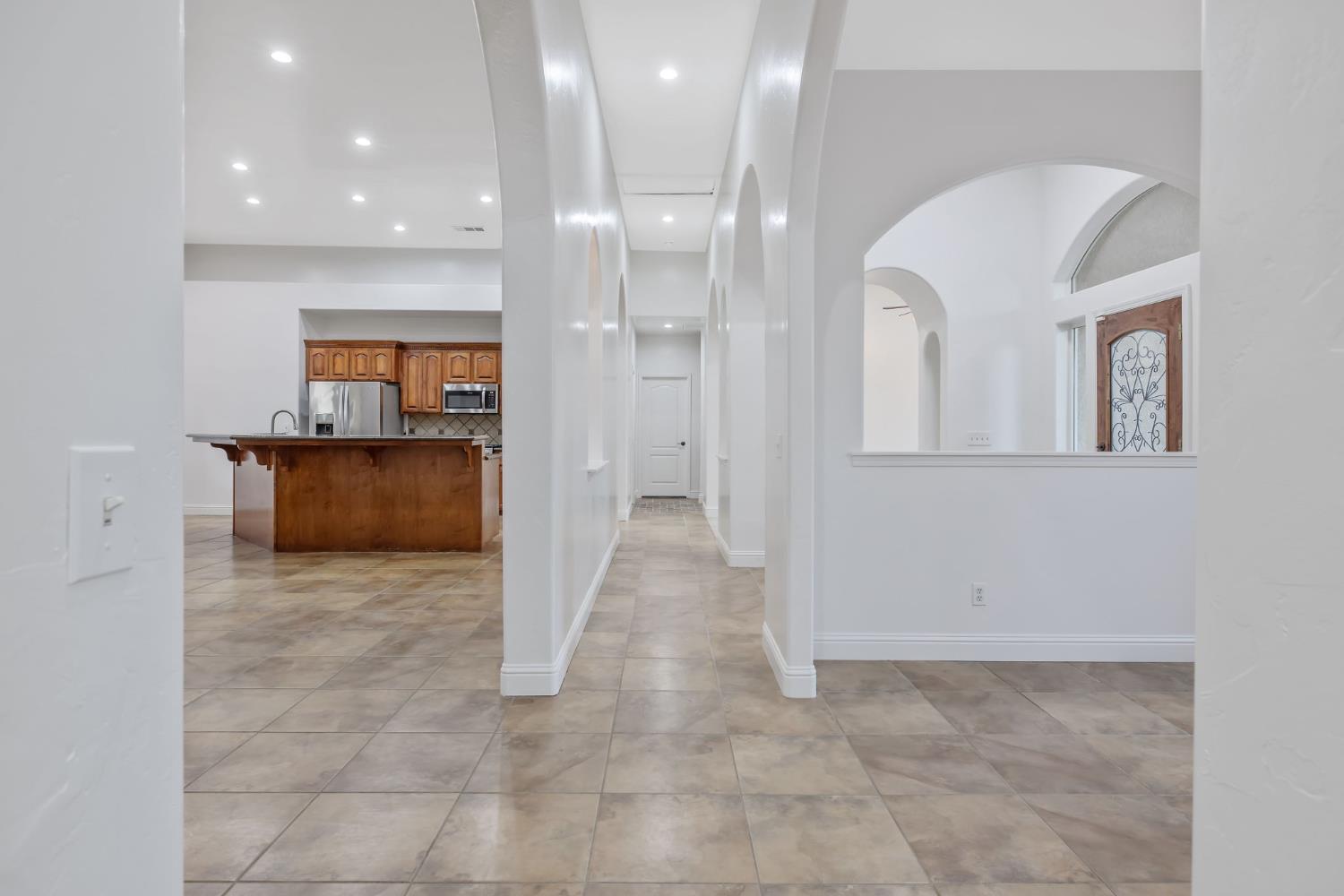 4421 E Douglas Ave, Visalia, CA 93292