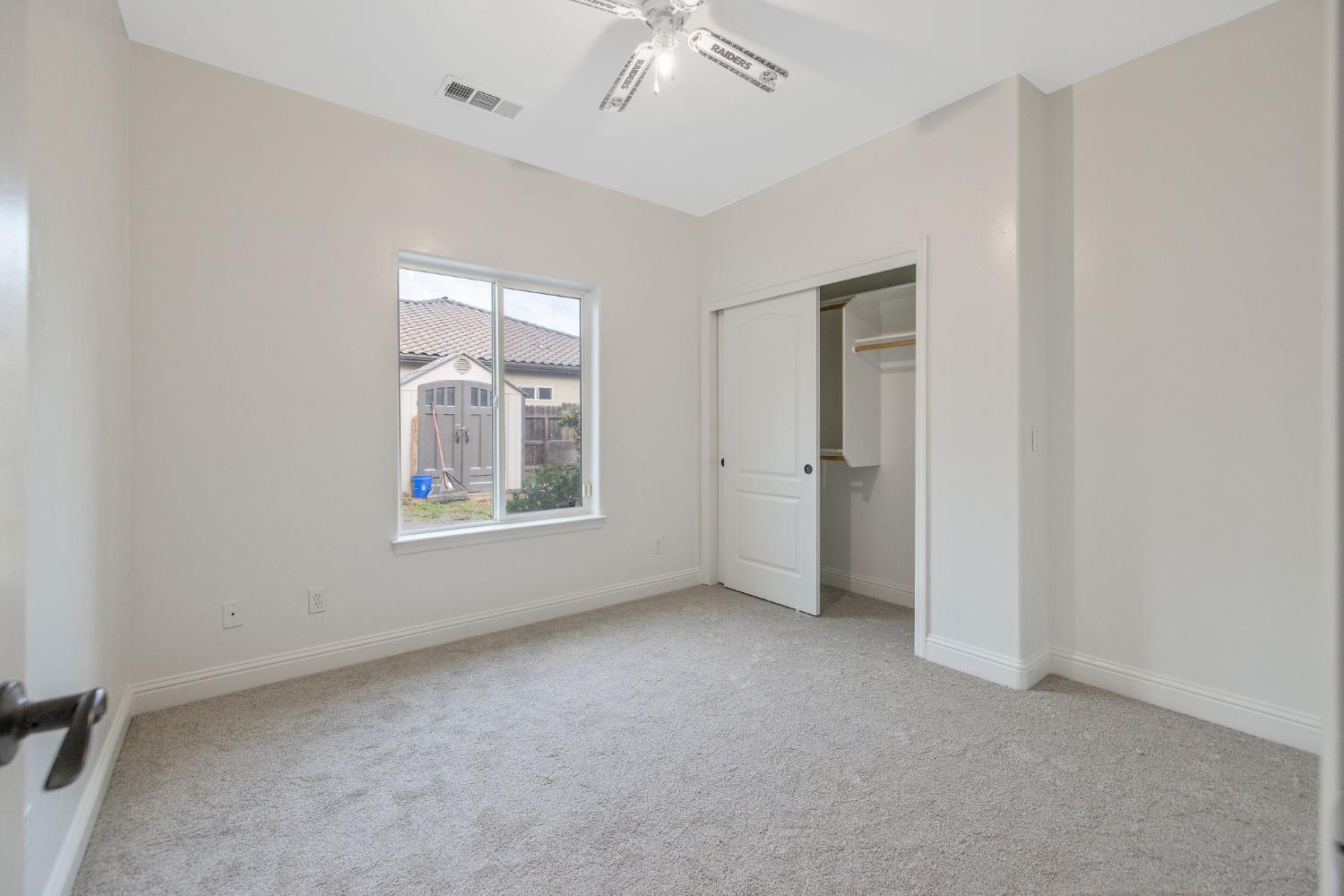 4421 E Douglas Ave, Visalia, CA 93292