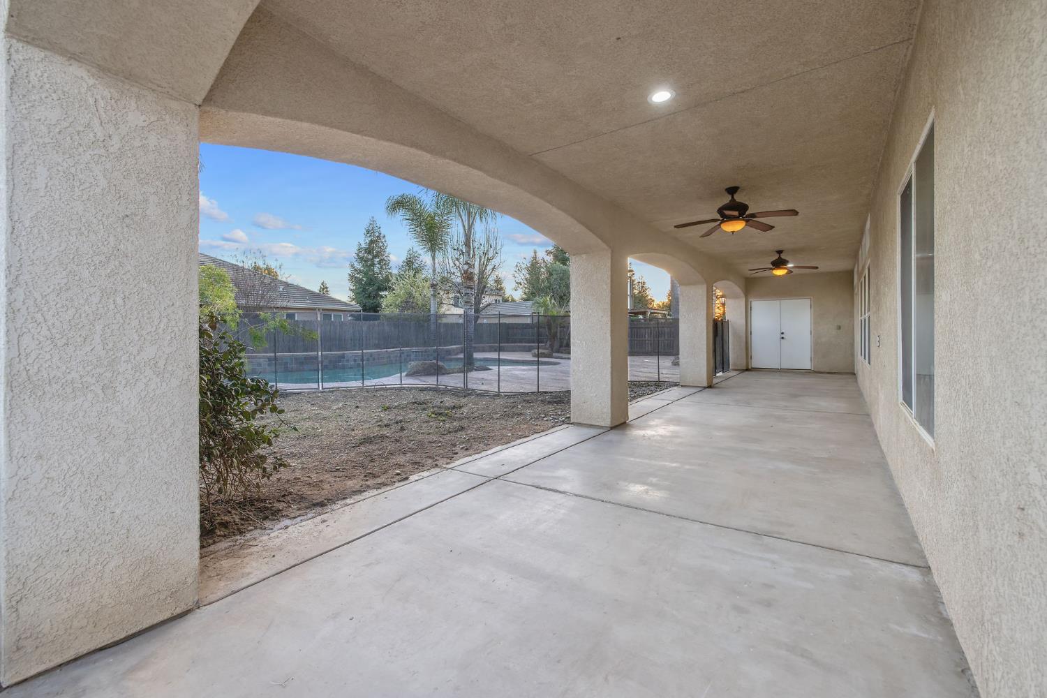 4421 E Douglas Ave, Visalia, CA 93292