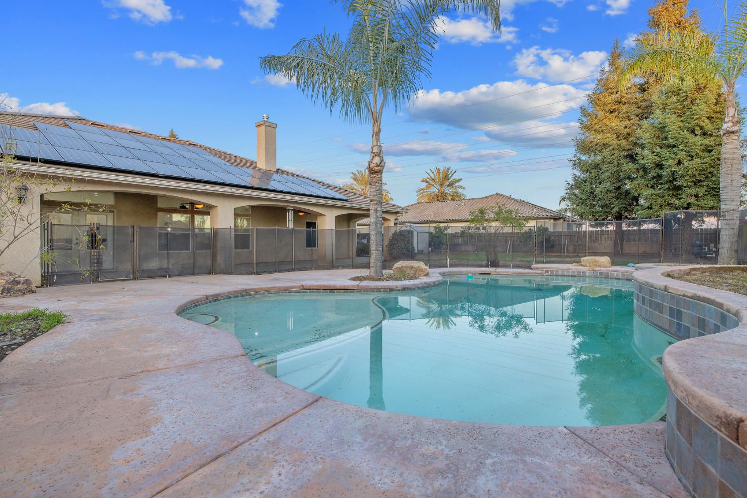 4421 E Douglas Ave, Visalia, CA 93292