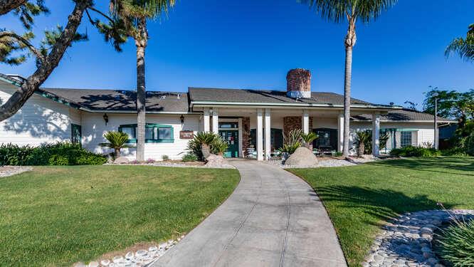 2575 S willow #63, Fresno, CA 93725