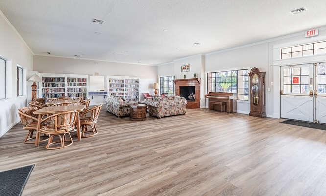 2575 S willow #63, Fresno, CA 93725