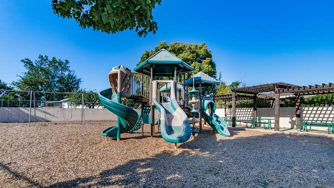 2575 S willow #63, Fresno, CA 93725