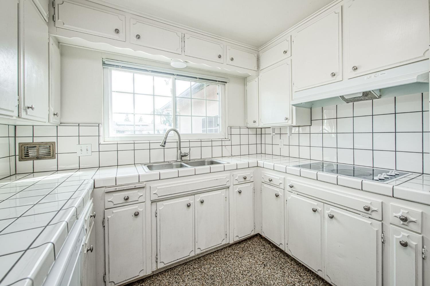 4129 N Ricewood Ave, Fresno, CA 93705