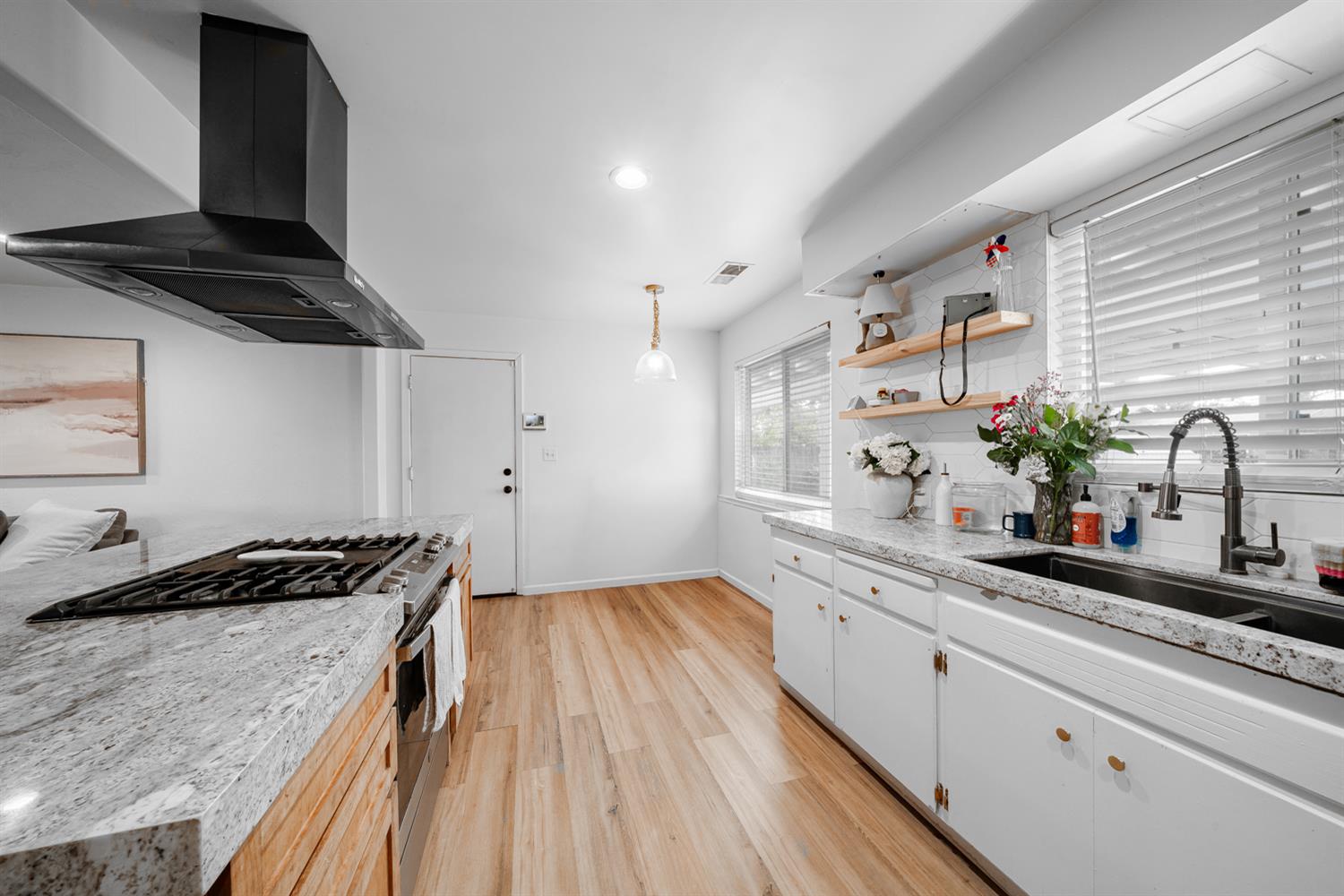 716 Willis Ave, Madera, CA 93637