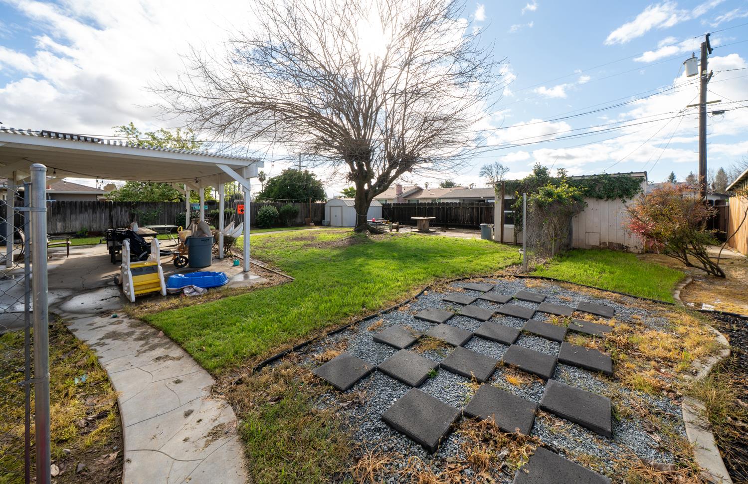 716 Willis Ave, Madera, CA 93637