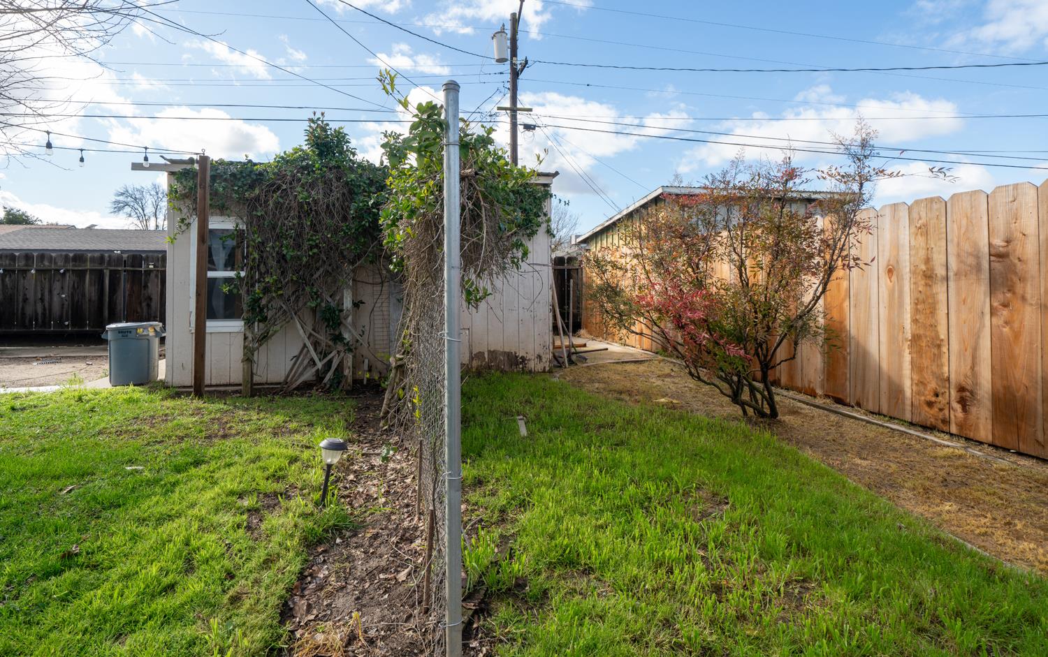 716 Willis Ave, Madera, CA 93637