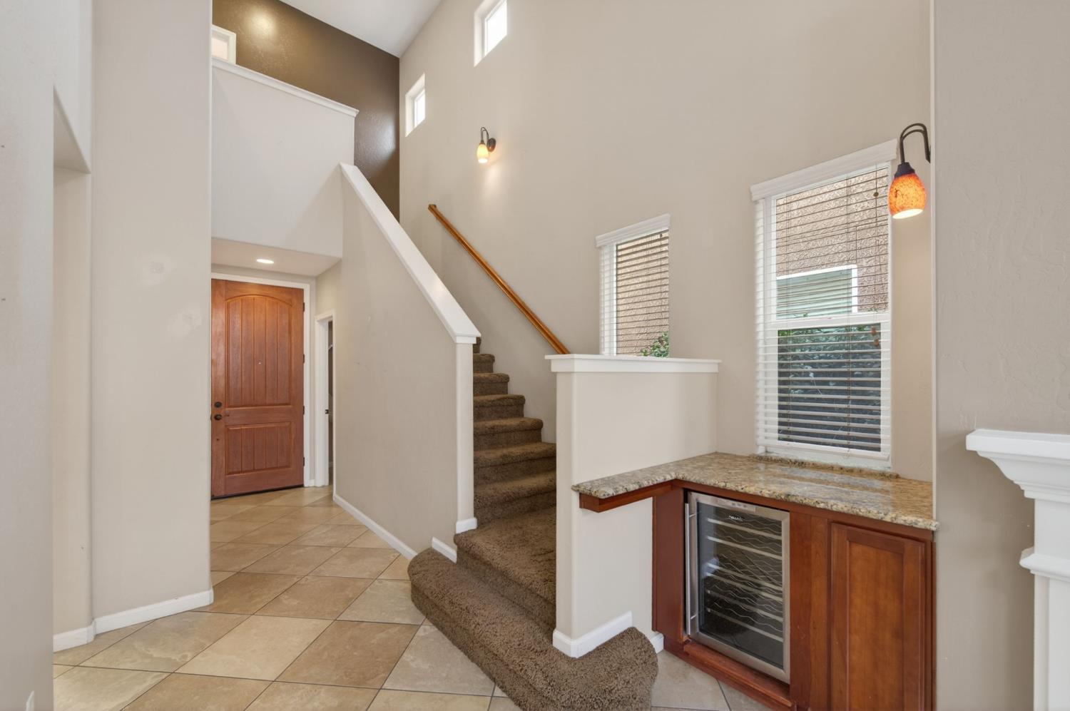 1851 N Dupree Ln, Clovis, CA 93619