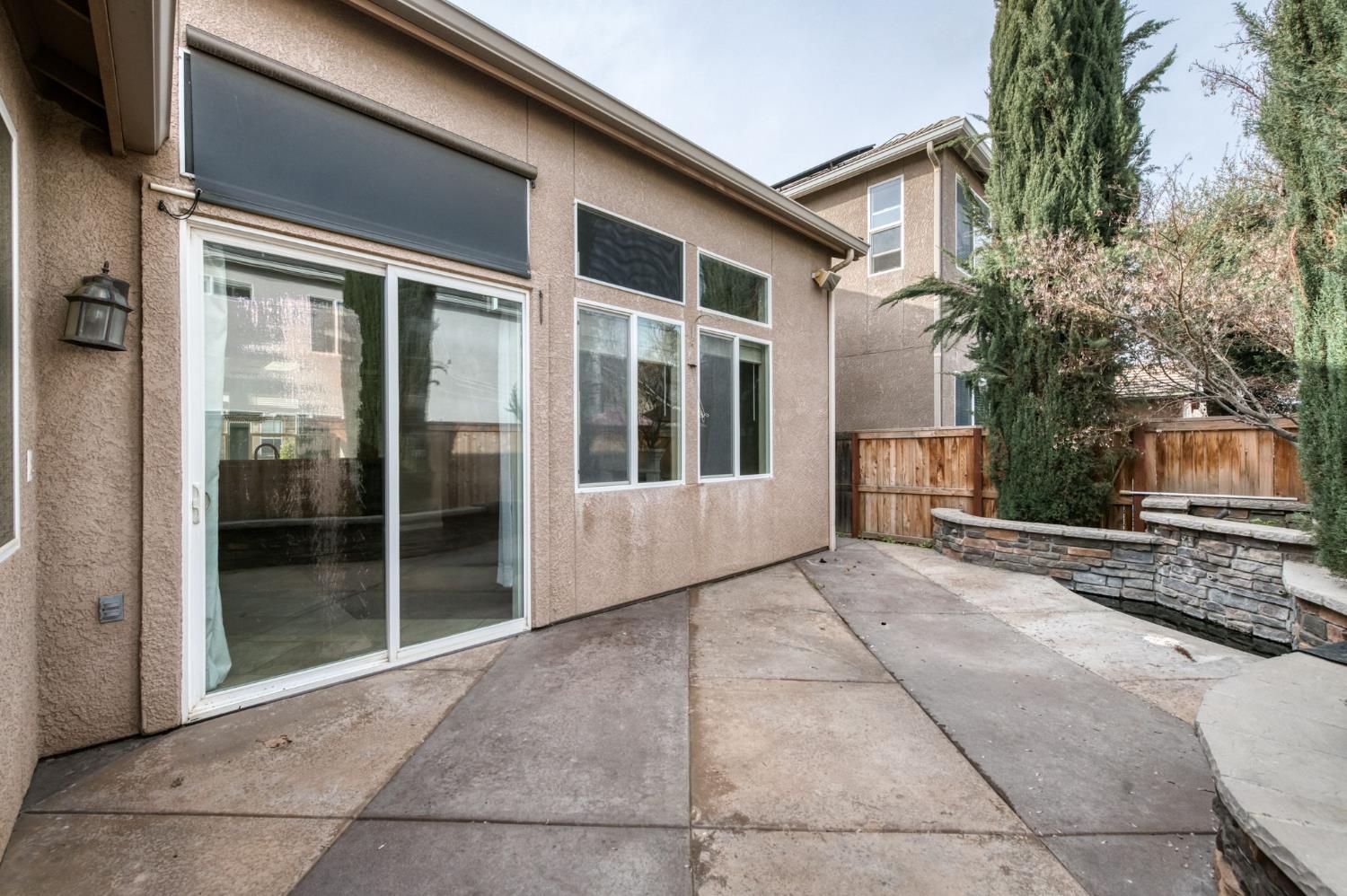 1851 N Dupree Ln, Clovis, CA 93619