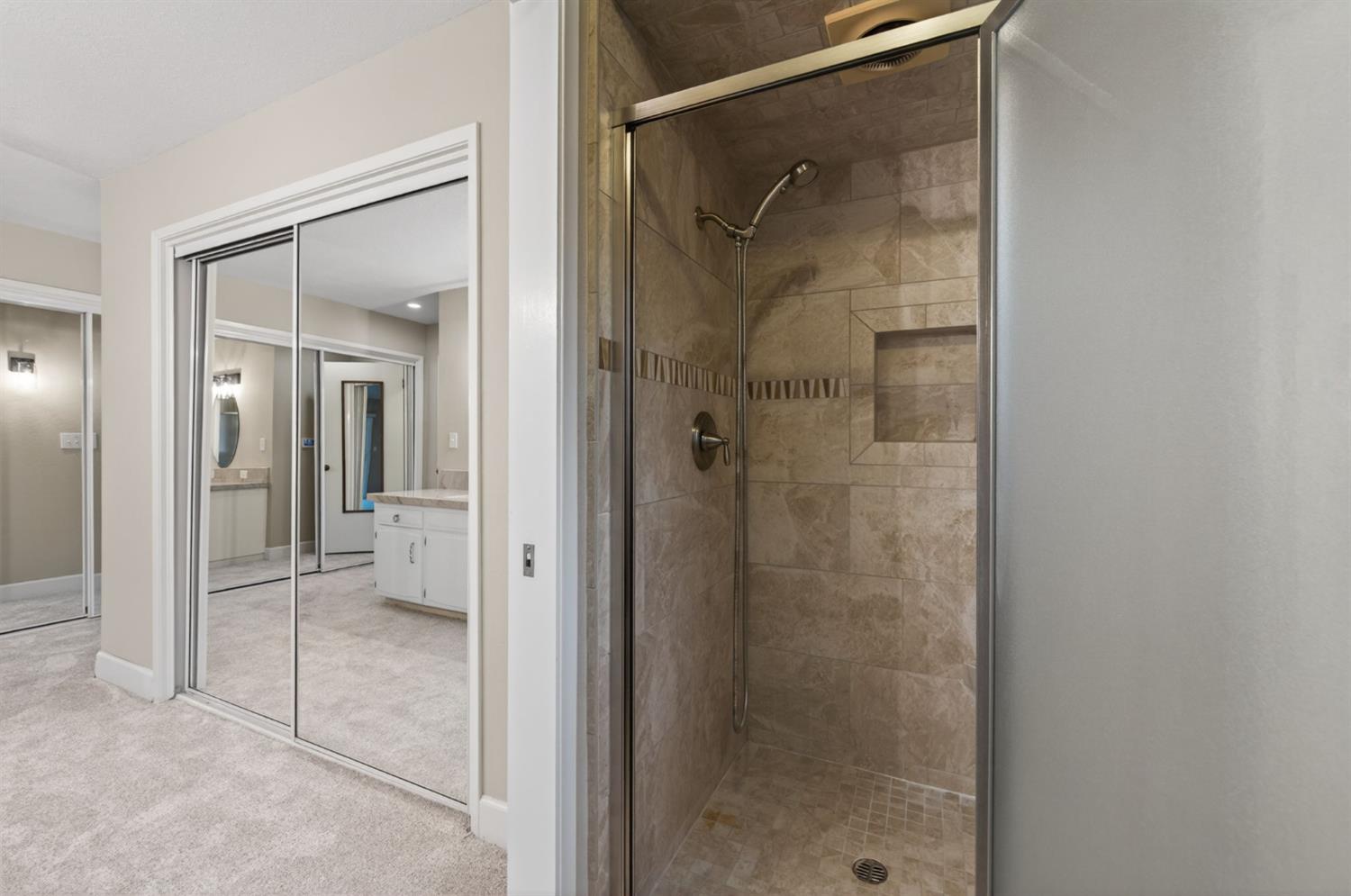 2805 W Spruce Ave, Fresno, CA 93711