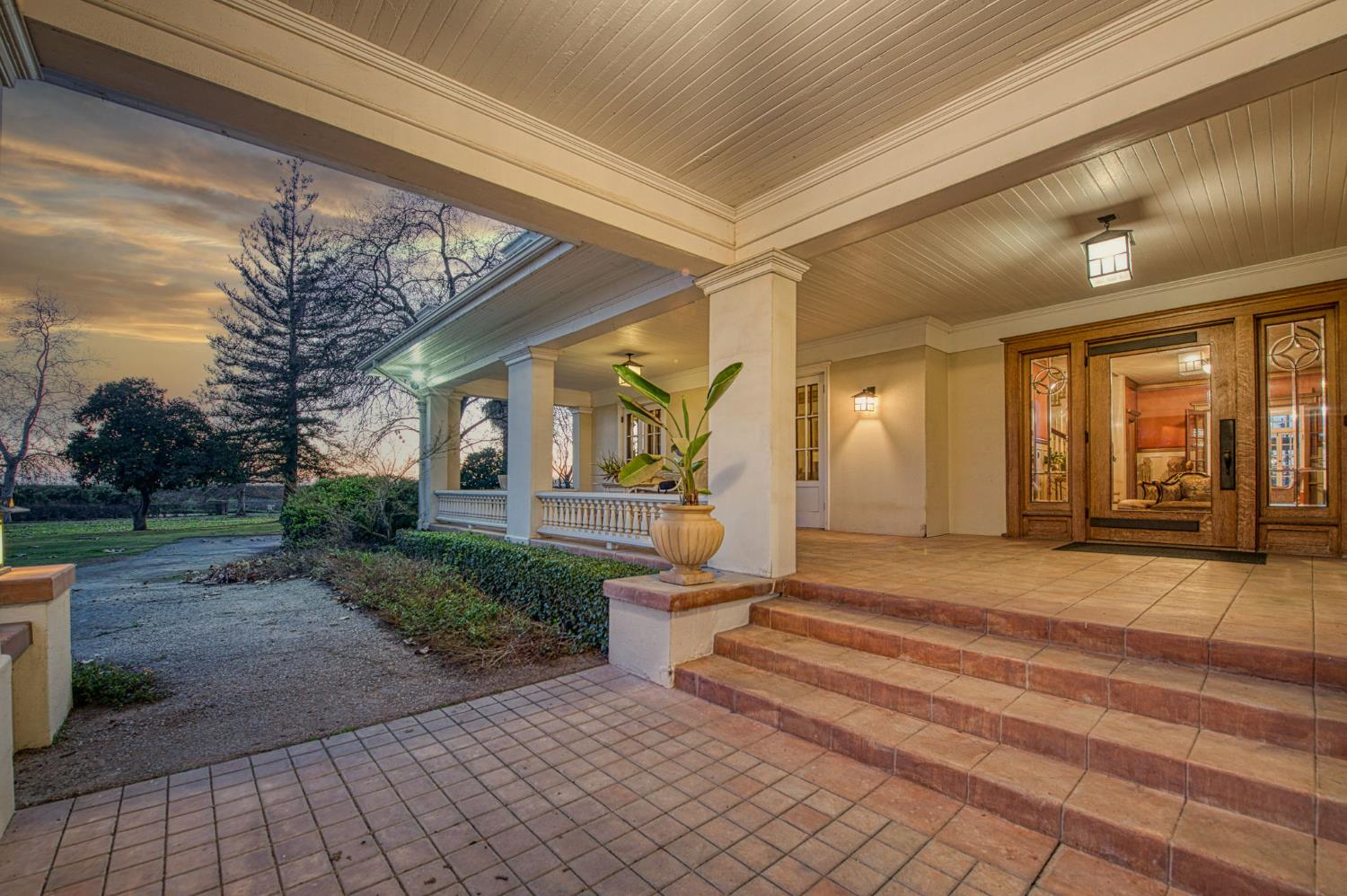 9486 E Lincoln Ave, Del Rey, CA 93616